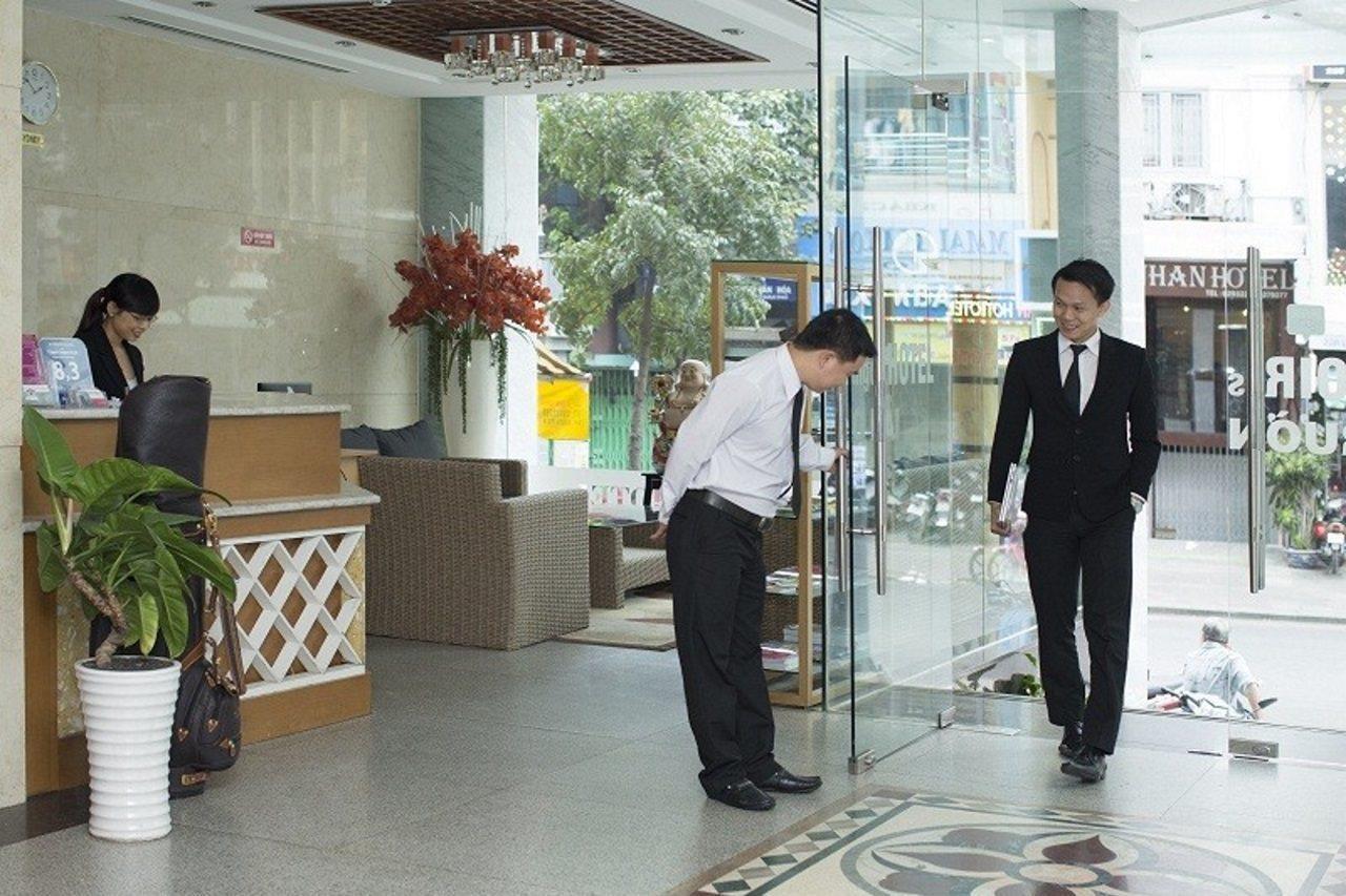 Calista Sai Gon Hotel Хошимин Екстериор снимка