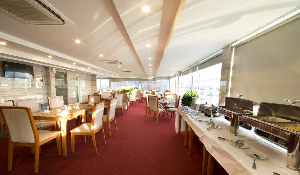 Calista Sai Gon Hotel Хошимин Екстериор снимка